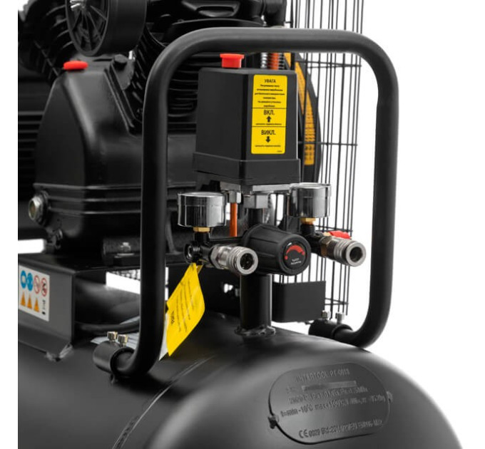 Компресор 100 л, 3 кВт, 380 В, 10 aтм, 500 л/хв., 2 циліндри INTERTOOL PT-0013