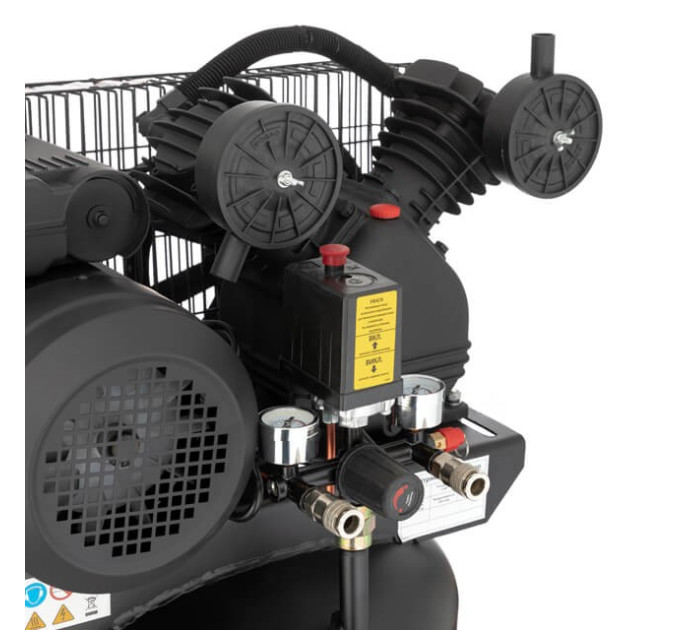 Компрессор 100 л, вертикальный, 3 кВт, 220 В, 10 атм, 500 л/мин. 2 цилиндра INTERTOOL PT-0017