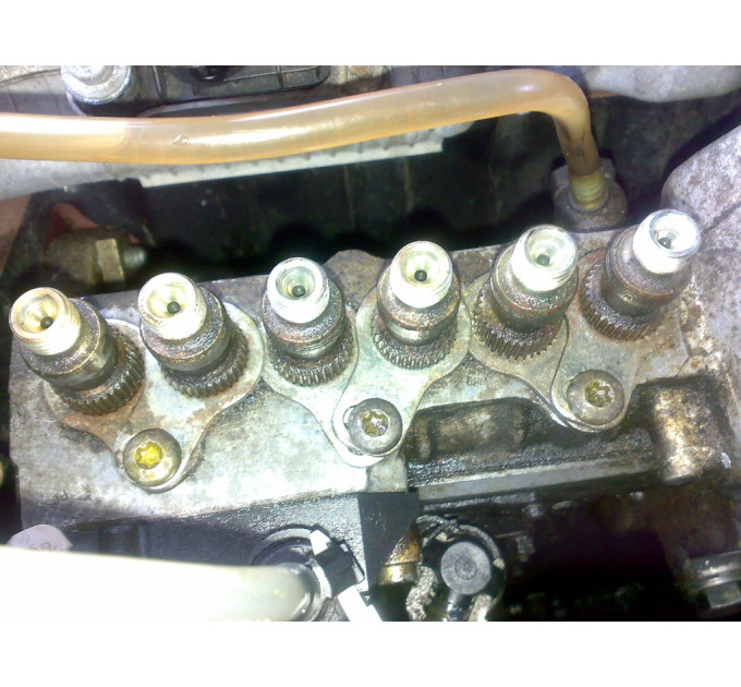 Головка для ТНВД Mercedes Benz 1/2" 33-гранна ROCKFORCE RF-9G0121