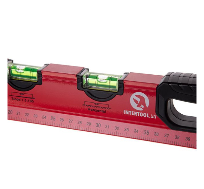 Уровень строительный 600 мм, 5 ячеек INTERTOOL MT-1006