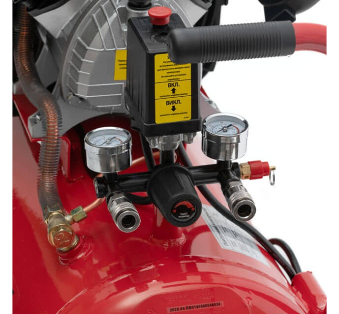 Компрессор 50 л, 2,23 кВт, 220 В, 10 атм, 354 л/мин, 2 цилиндра INTERTOOL PT-0004