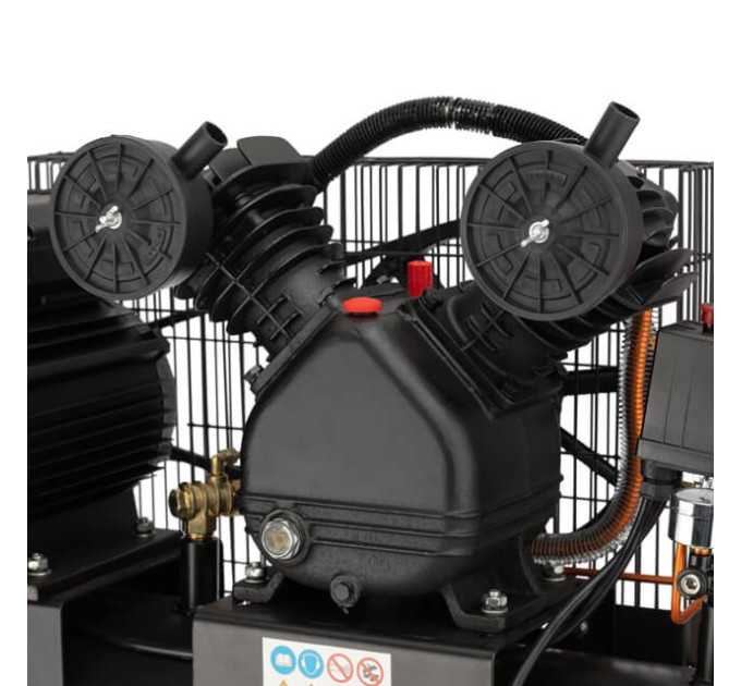 Компрессор STORM, 50 л, 3 кВт, 220 В, 10 атм, 500 л/мин, 2 цилиндра INTERTOOL PT-0016