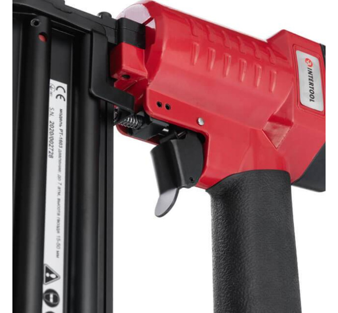 Пневматический степлер для гвоздей 15-50 мм INTERTOOL PT-1603
