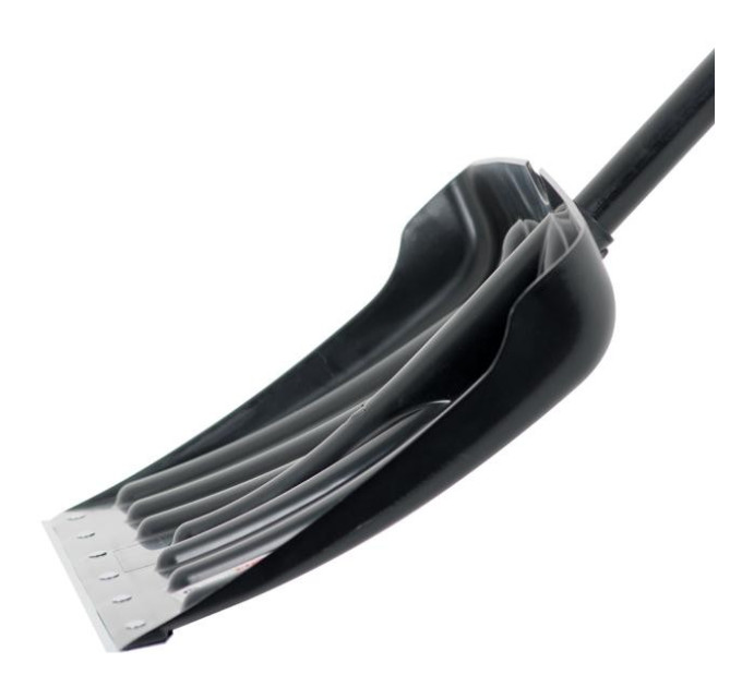 Лопата для уборки снега 460*340 мм, с ручкой 960 мм INTERTOOL FT-2021