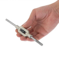 Держатель для метчиков M3-M12 INTERTOOL SD-8401 Держатель для метчиков M3-M12 INTERTOOL SD-8401