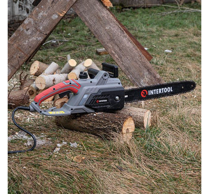 Пила цепная электрическая 2400 Вт, шина 40 см, боковой двигатель INTERTOOL DT-2201