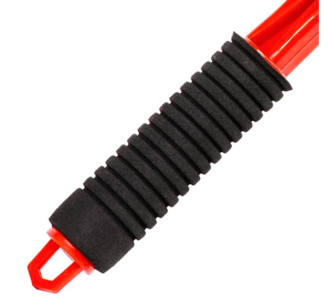 Щетка со скребком 45 см INTERTOOL AT-0112