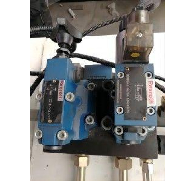 Гидравлические гильотинные ножницы MAST CNC Machinen QC11K-10X1600