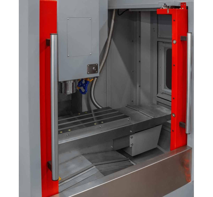 Фрезерный станок по металлу с ЧПУ HOLZMANN CF500