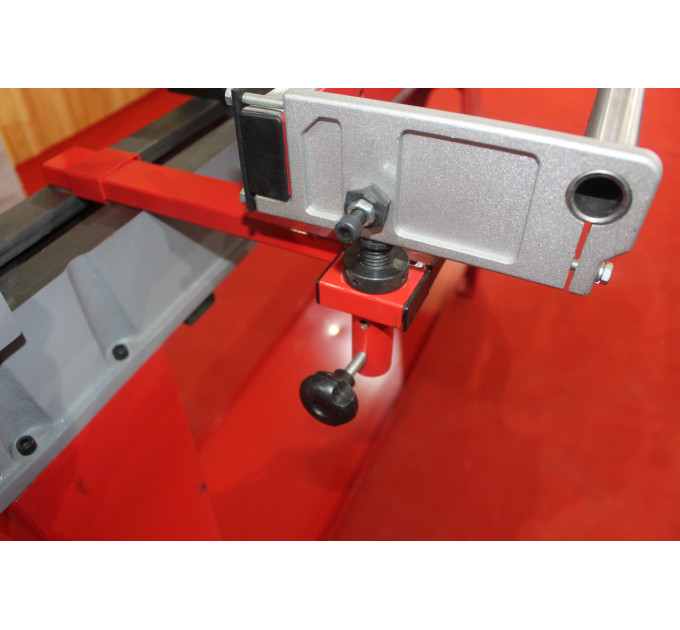 Токарный станок по дереву Holzmann VD 1100N