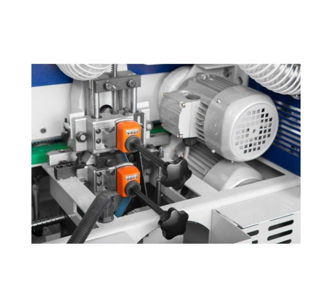 Кромкооблицовочный станок CORMAK EBM 300