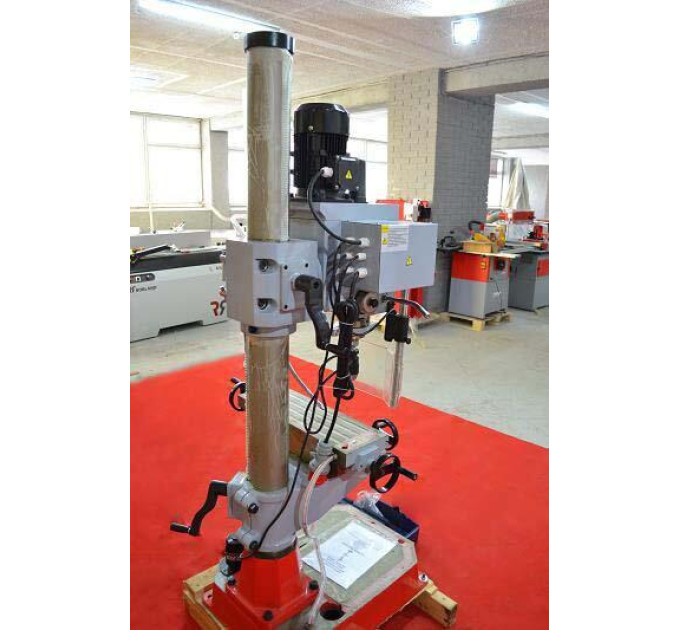Сверлильно-фрезерный станок Holzmann ZX 40PC