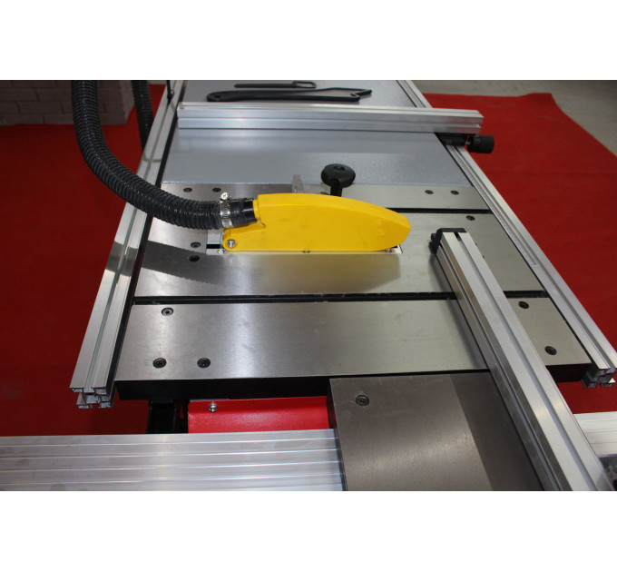 Циркулярная пила Holzmann TS 200