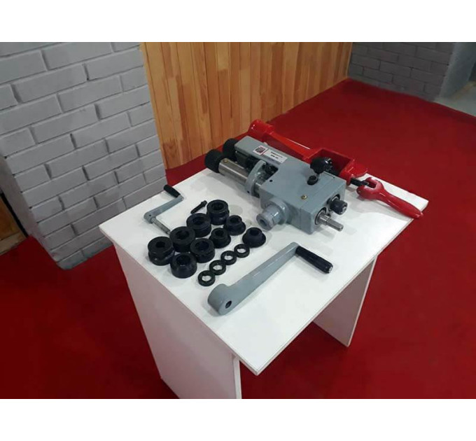 Ручной отбортовочный станок Holzmann SKM 200