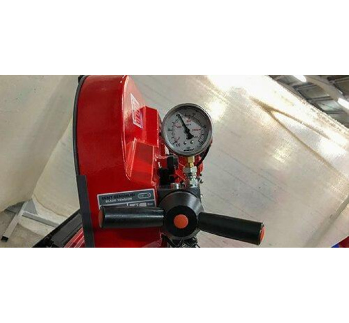 Ленточная пила по металлу Karmetal KMT CRAFT 220 x 250 DM