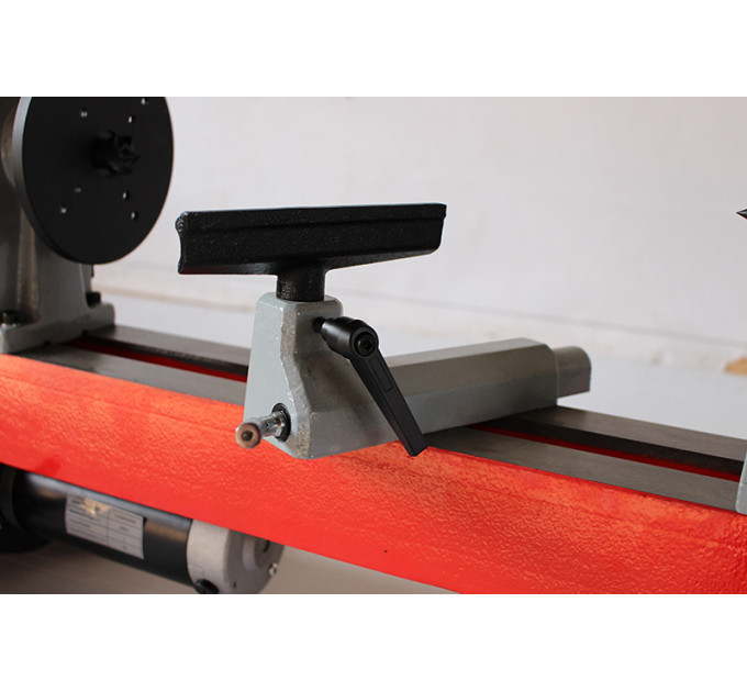 Токарный станок по дереву Holzmann D 460F