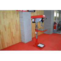 Сверлильный станок Holzmann SB 4132LR Сверлильный станок Holzmann SB 4132LR