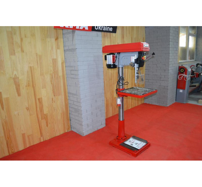 Сверлильный станок Holzmann SB 4132LR