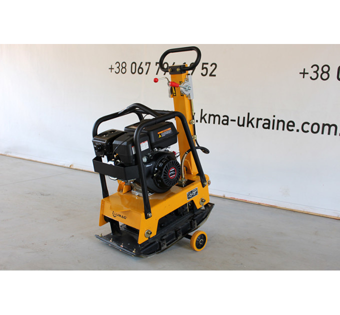 Бензиновая реверсивная виброплита Lumag RP160HPC (30,5кН)