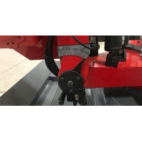 Полуавтоматическая ленточная пила по металлу Karmetal KDG 400x580 Полуавтоматическая ленточная пила по металлу Karmetal KDG 400x580