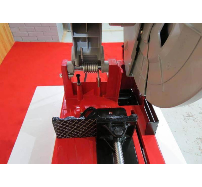 Дисковая пила по металлу Holzmann MKS 355