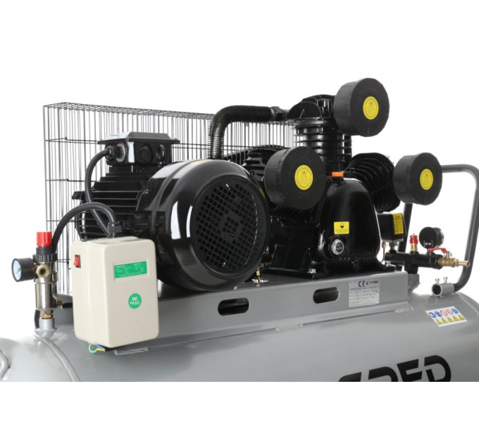 Компрессор Tagred 300L TA311B