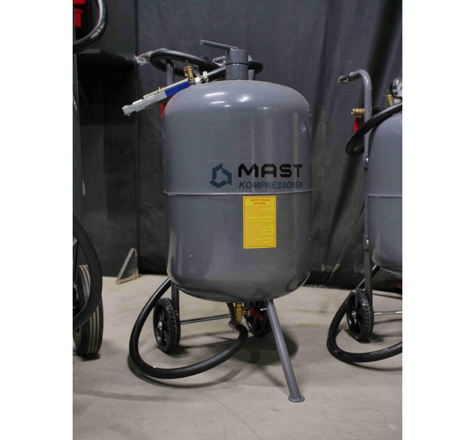 Пескоструйный аппарат напорного типа MAST MSB20 (76 л)