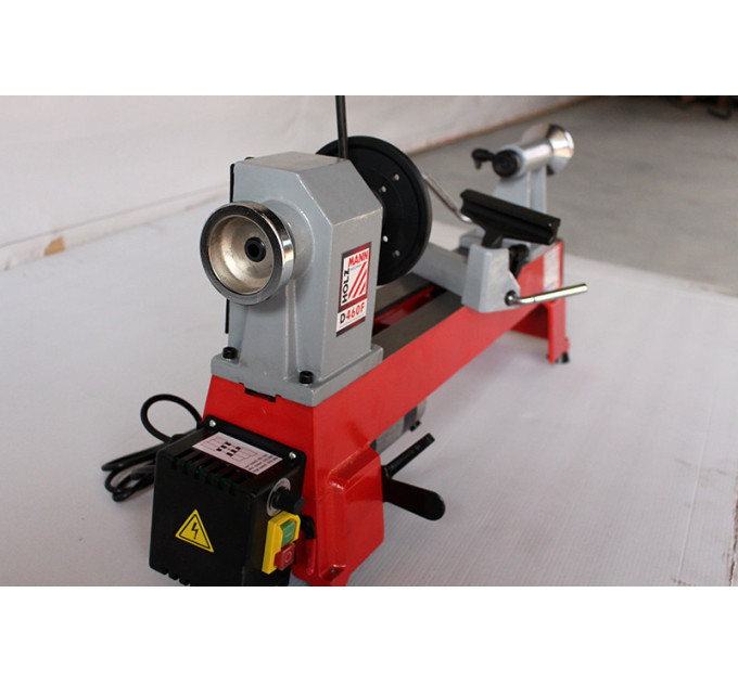 Токарный станок по дереву Holzmann D 460F