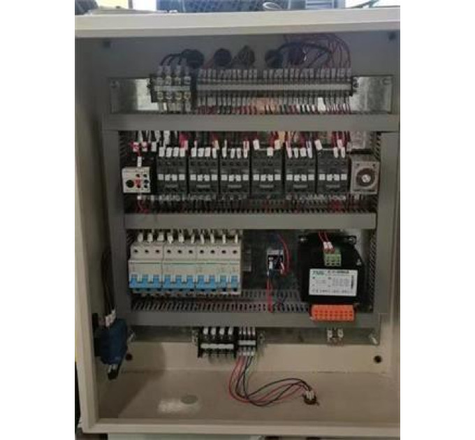 Гидравлические гильотинные ножницы MAST CNC Machinen QC11K-10X1600