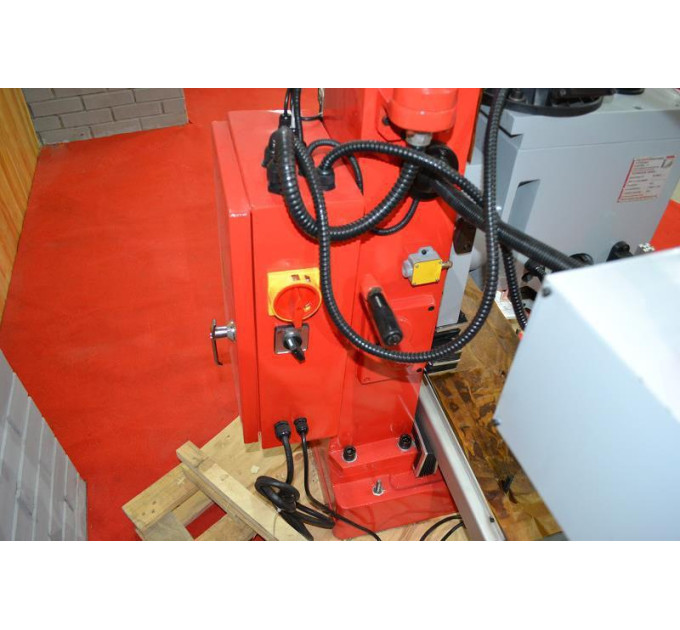 Фрезерный станок Holzmann BF50DIG_400V