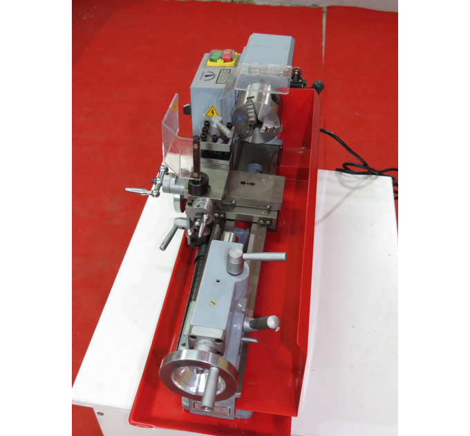 Токарный станок по металлу Holzmann ED 300ECO