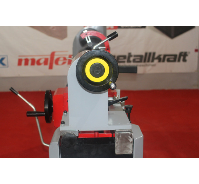 Токарный станок Holzmann DBK 1500