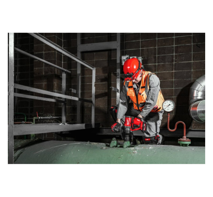 Гайковерт аккумуляторный бесщеточный MILWAUKEE 1'' (2400Нм) M18 ONEFHIWF1-0X, с кольцом (каркас)