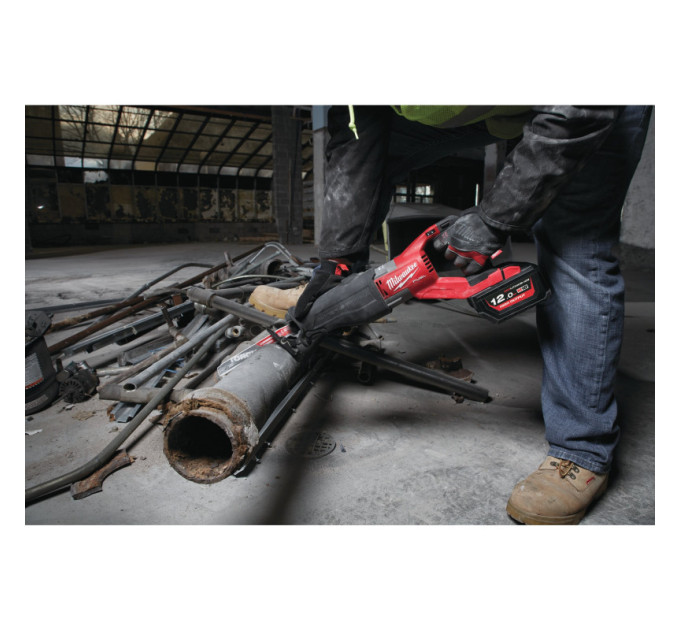 Пила сабельная аккумуляторная бесщёточная MILWAUKEE M18 FSX-121C (ЗУ+1акк.Х12Ач+кейс), (замена на 49