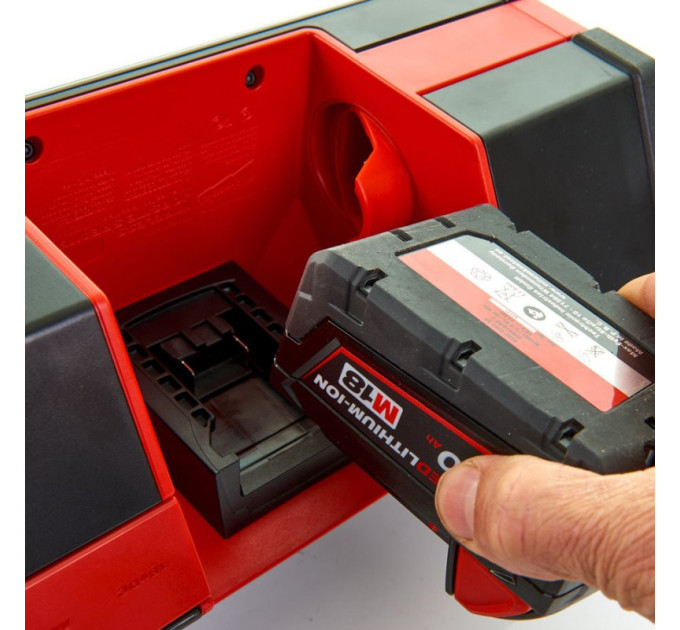 Динамик аккумуляторный MILWAUKEE M12-18 JSSP-0 4933459275