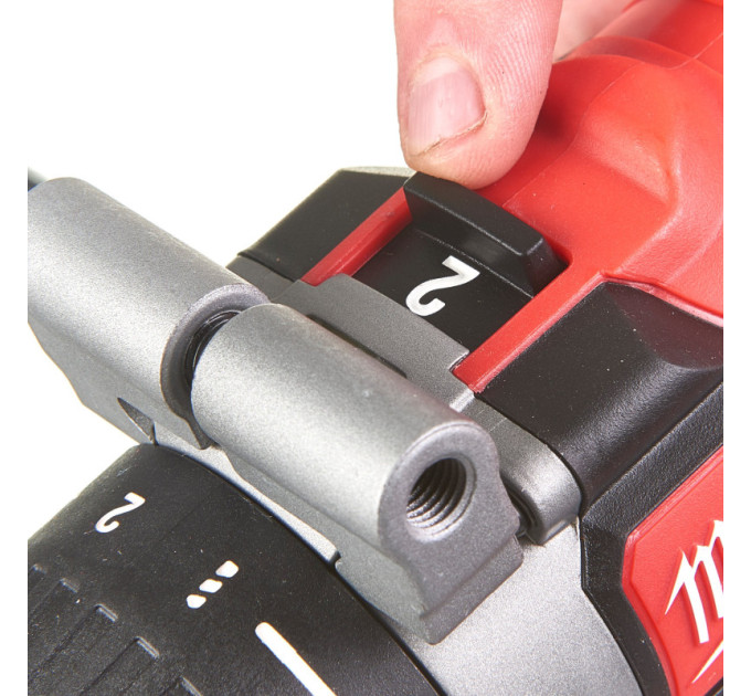 Дрель-шуруповёрт аккумуляторная бесщёточная MILWAUKEE M18 BLDD2-502X (82Нм) (ЗУ+2акк.Х5Ач+HDкейс)