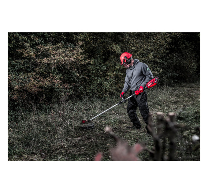 Коса аккумуляторная бесщёточная MILWAUKEE M18 BLLT-0 (каркас)