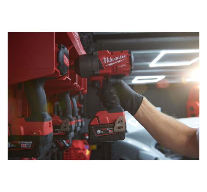Нитриловые одноразовые перчатки размер 10/XL (50 шт) MILWAUKEE 4932493236
