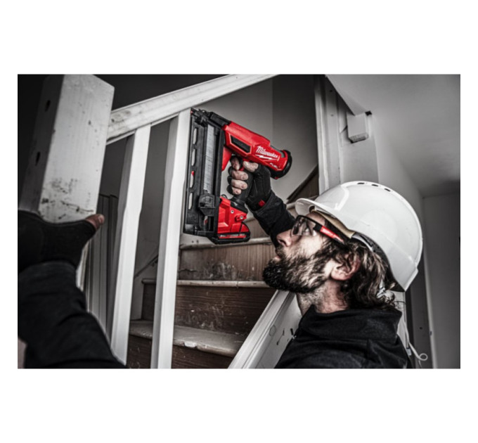 Пистолет гвоздезабивной аккумуляторный бесщёточный MILWAUKEE M18 FN16GA-0X (32-64мм)(каркас, HDкейс)