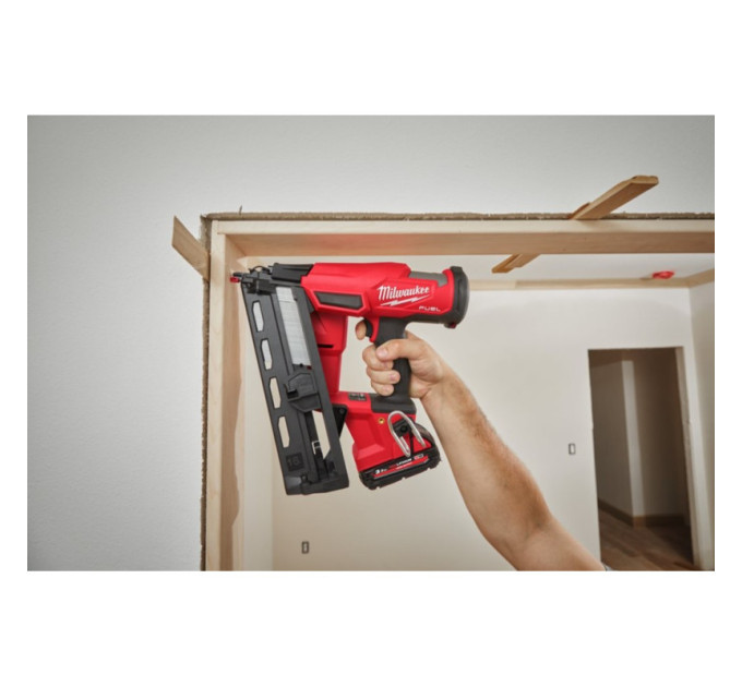 Пистолет гвоздезабивной аккумуляторный бесщёточный MILWAUKEE M18 FN16GA-0X (32-64мм)(каркас, HDкейс)