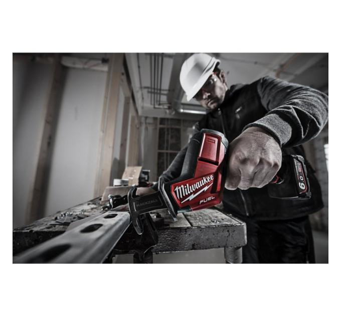 Пила сабельная аккумуляторная бесщеточная MILWAUKEE M12 CHZ-0 (каркас)