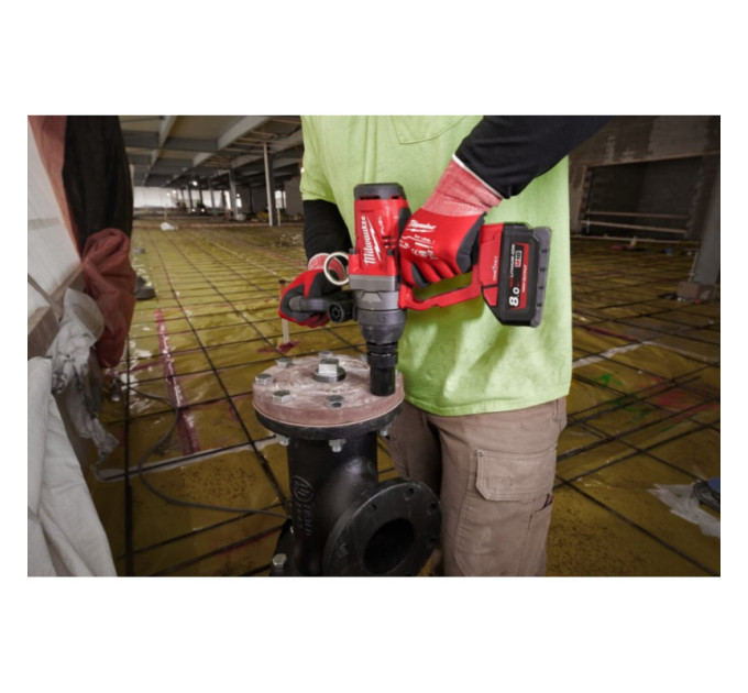 Гайковерт аккумуляторный бесщеточный MILWAUKEE 1'' (2400Нм) M18 ONEFHIWF1-0X, с кольцом (каркас)