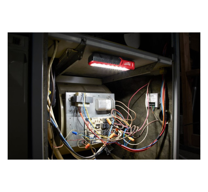 Фонарь светодиодный аккумуляторный компактный (зарядка через USB) MILWAUKEE L4 FL-301