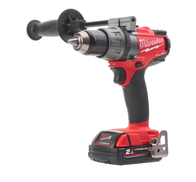 Дрель-шуруповерт аккумуляторная MILWAUKEE M18 FDD-202X, 135Нм (ЗУ, 2Х2Ач, HDкейс)