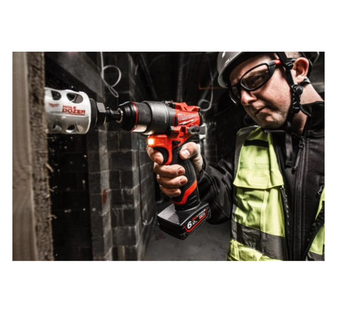 Дриль-шуруповерт акумуляторна безщіткова MILWAUKEE M12 FDD2-0 (37/45Нм) (каркас)