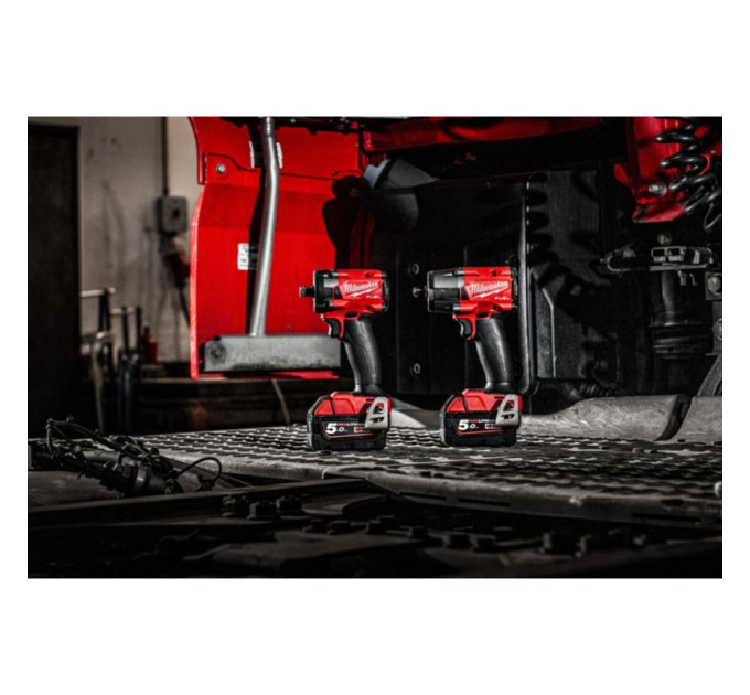 Гайковерт аккумуляторный бесщеточный MILWAUKEE 1/2" (339 Нм) M18 FIW2P12-502X, с пином (ЗУ+2Х5Ач)