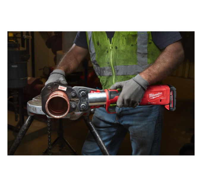 Обжимник гідравлічний акумуляторний для труб MILWAUKEE M18 ONEBLHPT-302C M-SET (ЗУ+2Х2Ач+кейс)