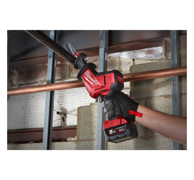 Пила сабельная аккумуляторная бесщеточная MILWAUKEE M18 FHZ-502X (ЗУ+2акк.Х5Ач+HDкейс)
