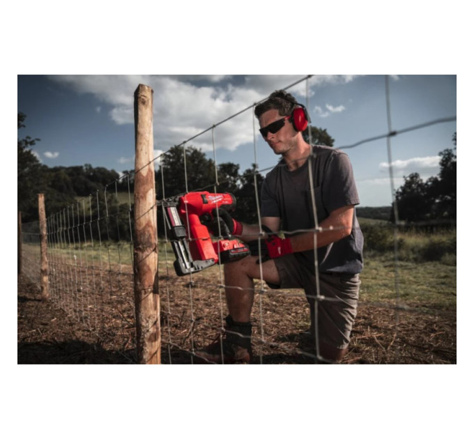 Степлер скобозабивной аккумуляторный бесщёточный MILWAUKEE M18 FFUS-0C
