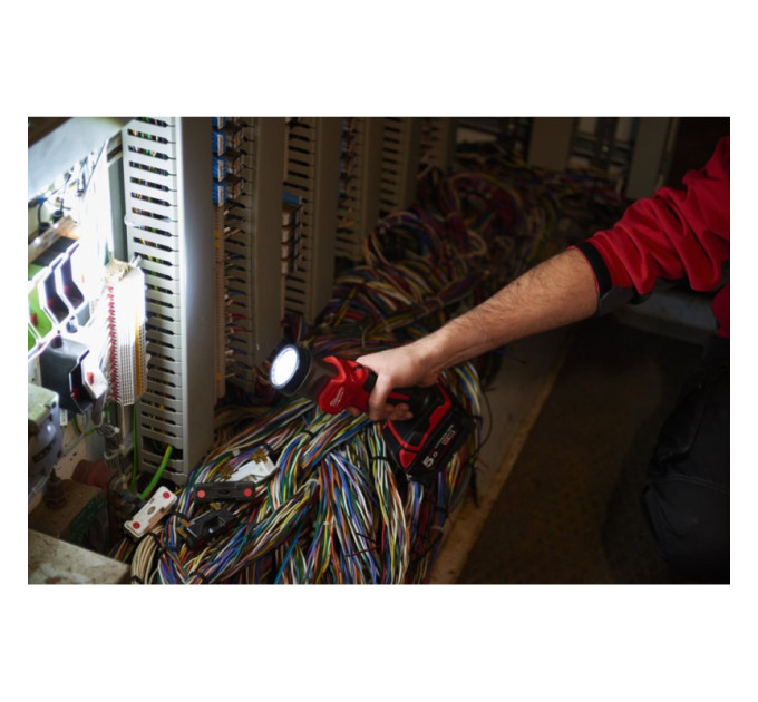 Фонарь светодиодный аккумуляторный MILWAUKEE M18 TLED-0